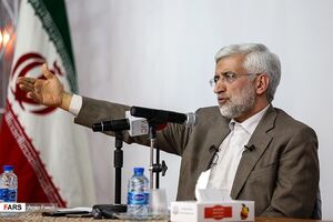 جلیلی در واکنش به سخنان اخیر روحانی: اصل باید بر «تهدید زدایی» باشد/ همه مسائل با گفتگو حل نمی‌شود