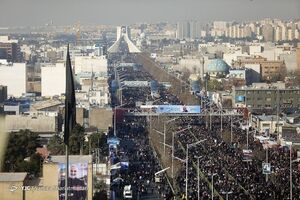 تشییع پیکر شهدا از دانشگاه تهران به میدان آزادی آغاز شد