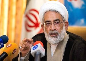 منتظری: منصوری به عنوان یک متهم باید در دادگاه از خود دفاع کند