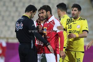 پرسپولیس و پاختاکور با یک محروم مقابل هم