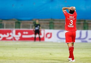 محرومیت مدافع پرسپولیس از فینال احتمالی جام حذفی