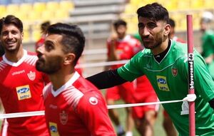 واکنش بیرانوند به لغو بازی پرسپولیس +عکس