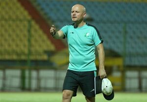 مربی صنعت‌نفت: پرسپولیس را غافلگیر می‌کنیم