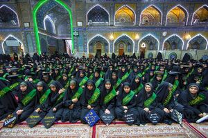 جشن فارغ التحصیلی صدها دانشجوی دختر در حرم اباالفضل (ع) +عکس