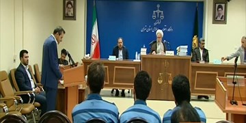 سود ۱۰۰ میلیاردی متهمان از فروش ارز دولتی در بازار آزاد