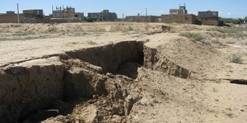 فروچاله‌های رها شده نیازمند توجه بیش‌تر مسئولان است