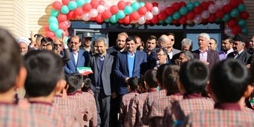 مجتمع بزرگ آموزشی فرهنگی «برکت شهیدحججی » اصفهان به بهره برداری رسید
