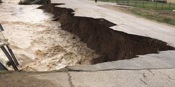 نمایندگان  وزیر بهداشت به مناطق سیل زده اعزام شدند