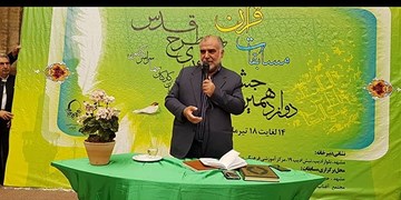 دانش آموزان سما دانشگاه آزاد اسلامی در عمل به قرآن کوشا باشند