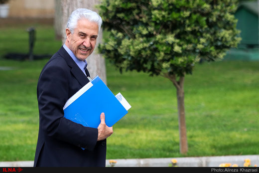 خبرخوش آقای وزیر برای کنکوری‌ها: حذف مرحله‌ای کنکور از مهر ماه سال ۹۸