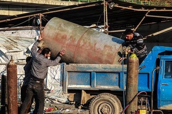 عکس/ضایعاتی که "نان" می‌شود!