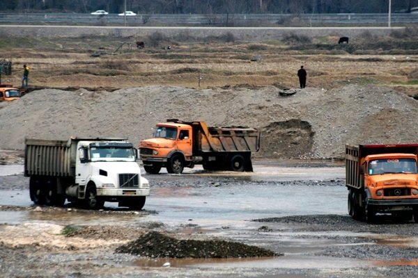 برداشت شن و ماسه از رودخانه های گیلان ممنوع شد