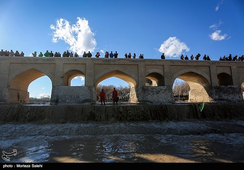 زاینده رود با دستور رئیس جمهور در ایام نوروز زنده می‌ماند