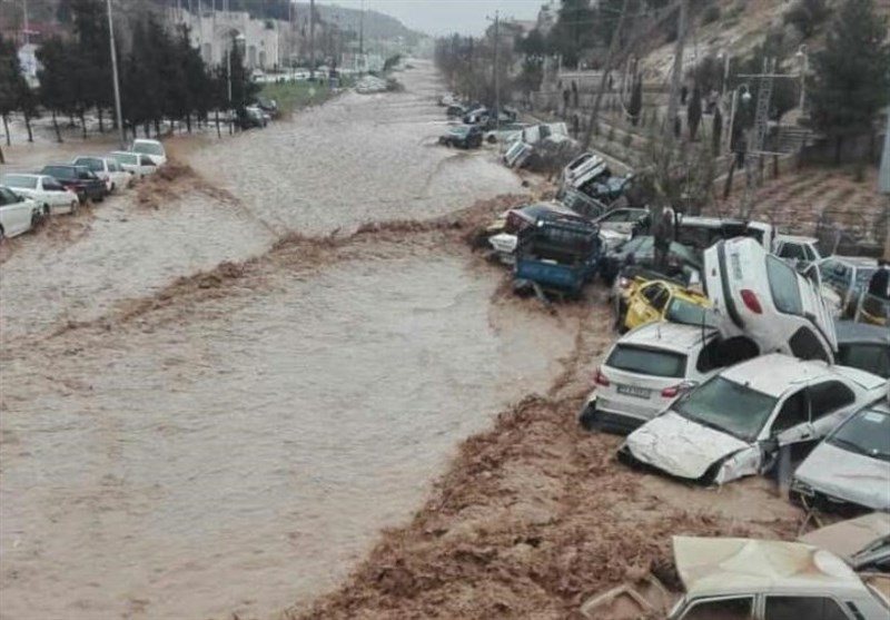 اسامی ۱۷ نفر از جان‌باختگان سیل شیراز اعلام شد