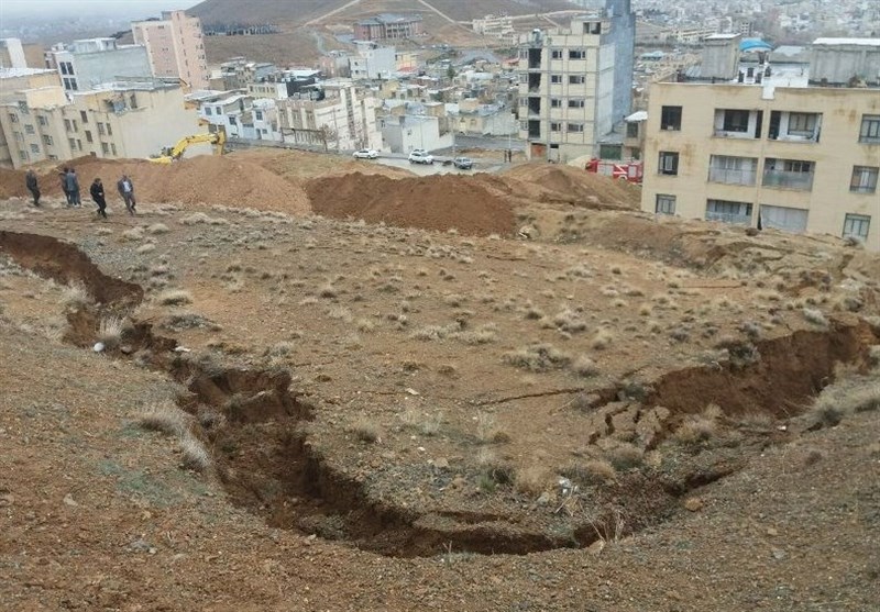 مسافران از سفر به محورهای کوهستانی مازندران خودداری کنند/رانش زمین در روستاهای بالادست