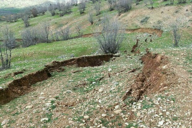 خطر رانش زمین در ۵ روستای بخش مرکزی خرم‌آباد