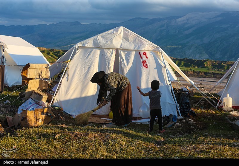 ادامه امدادرسانی هلال‌احمر به سیل‌زدگان/ اسکان اضطراری بیش از ۲۹۰ هزار نفر