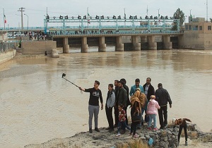 هیرمند پس از ۱۸ سال خشکی جانی دوباره گرفت