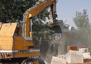 قلع و قمع ۱۲ مورد ساخت و ساز‌ غیرمجاز در شهرستان رباط کریم