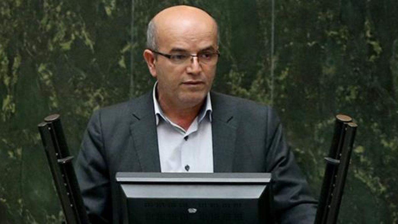سازمان محیط‌زیست با فشار مقامات بالا مجوز انتقال آب دریای خزر را صادر کرد/  چگونه آب را از عمق 26 متری دریای خزر می‌خواهند به ارتفاع 2085 متری بالای کوه ببرند؟
