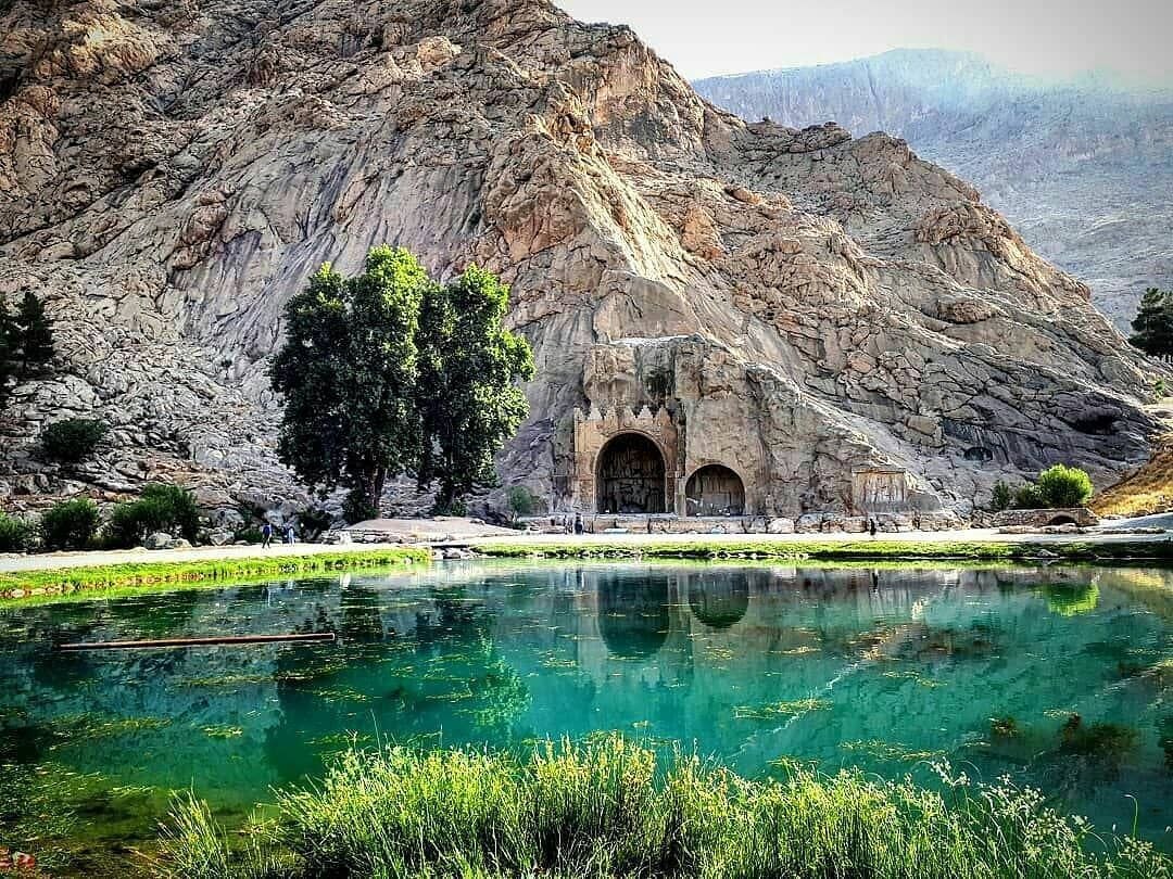 طاق‌بستان به روی گردشگران باز شد